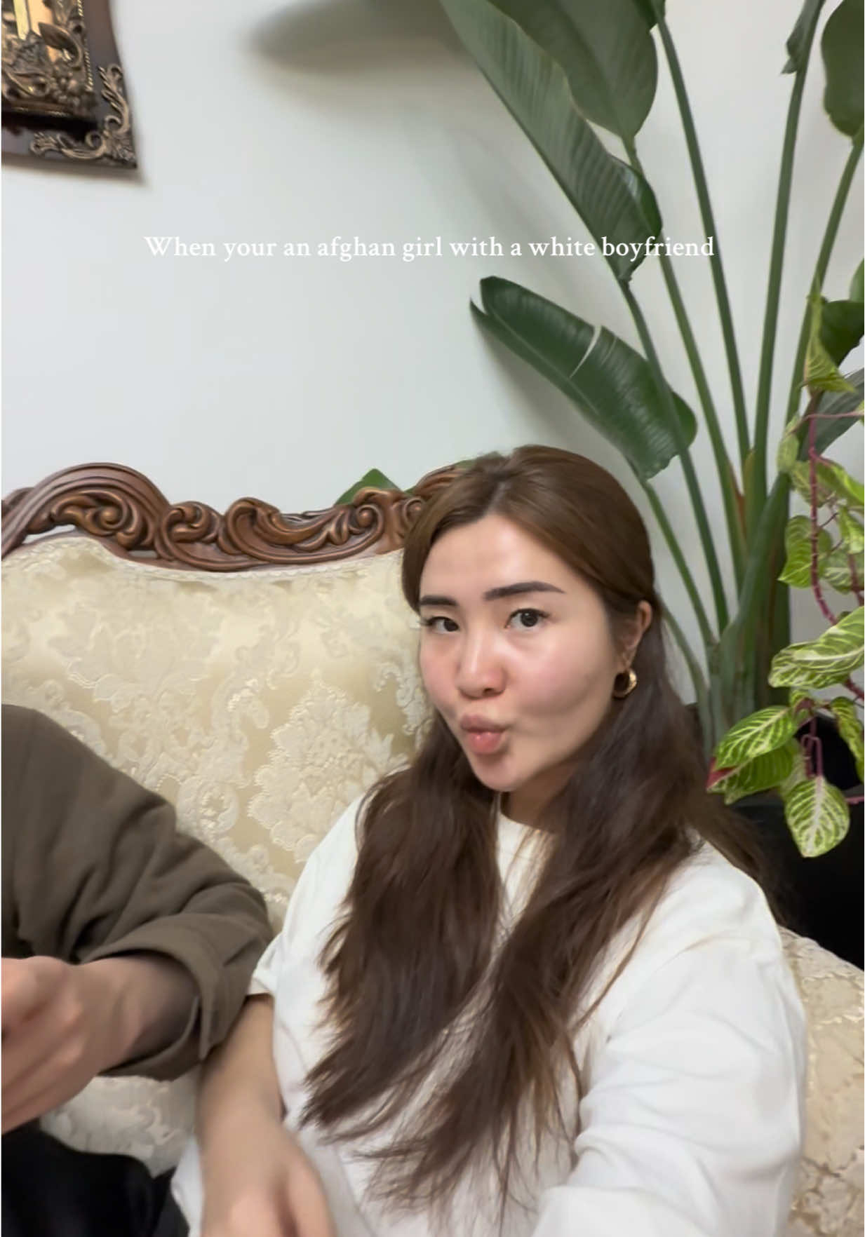 Should we do a video on how we met🤭  #afghangirl #germany #biracialcouple 