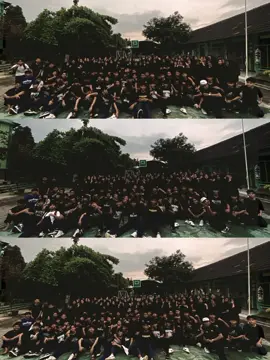 sukses kabeh boloku 🙌🔥 #abcxyz #MASEMBA25 #MTS #SEMBILAN #BANTUL #fypシ゚ #fyp #fotoangkatan #4u #jogja24jam #kelulusan 