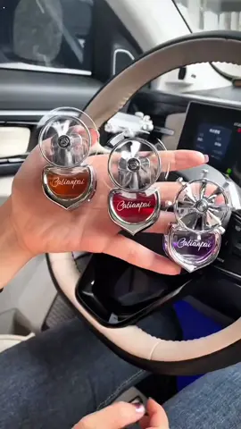 Insert a windmill scented diffuser at the air outlet, and the entire car will be filled with a pleasant fragrance. #Car Scented Diffuser# Car Perfume#malaysia #malaysiatiktok #tiktok #tiktokshop #foryou #fyp #fypシ 