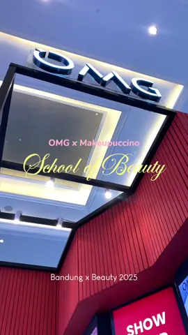 @itsomgbeauty at @XBeauty by Female Daily 👀✨ Day2 School of Beauty with ka widya seruu bgt. Apalagi mampir ke boothnya @omgbeauty.id banyak bgt diskon menarik😍🛍️ #BandungxBeauty2025 #SchoolofBeauty2025 #MakeupuccinoatBxB2025