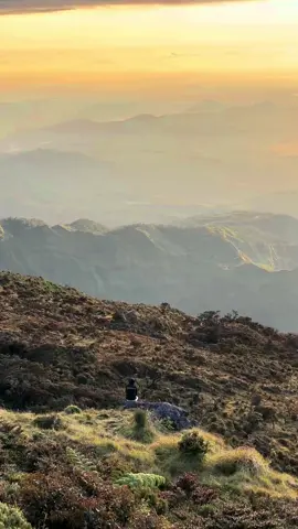 #bawakaraeng #bawakaraeng2830mdpl #alam #pesonaindonesia #gunung #pendaki #pendakigunung #pendakiindonesia #pendakisulawesi #Hiking #foryou #beranda #fyp #fypage #fyppppppppppppppppppppppp 