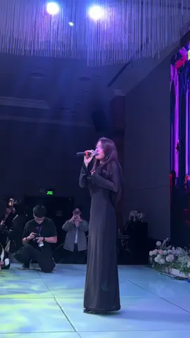 lần đầu tiên Track 06 được VSTRA diễn live tại CNN Prom 2025 💜 #vstra #cnnprom #prom #viral #fyp #xuhuong #xh 