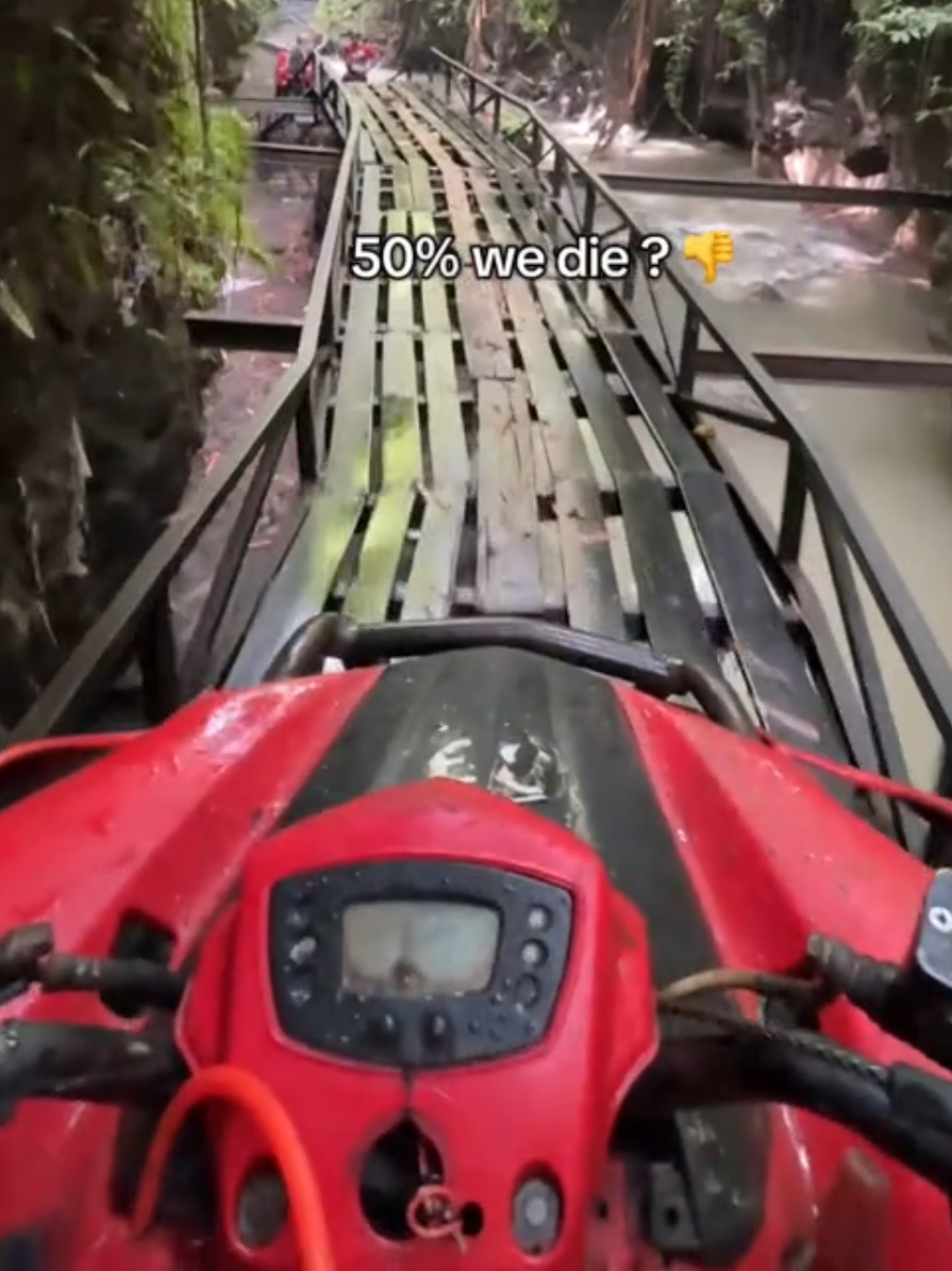 🌡️LESS THINKING, MORE DOING. LET’S RIDE! @masashink  • • #jelajahgajian #TikTokAwardsID #balilife #ubudwaterfall #baliwaterfall #atv #ubudquadbike #ubudatvride #atvubud #baliatvride #atvbali #baliquadbike #baliatvride 