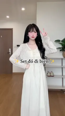 Set này đi biển xinh hết nấc luôn