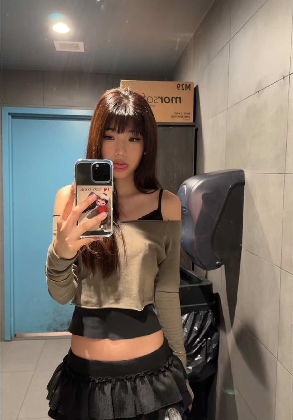 bangs uneven 🫩