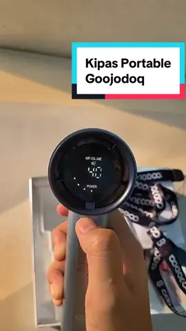 Nyari kipas portable yang anginnya nendang? Nih dia! 🔥   Kipas Goojodoq Turbo original, kecil tapi powernya bukan kaleng-kaleng! 💨   Bisa jadi kipas mini portable, bisa juga berdiri sendiri kayak kipas angin berdiri bagus!   Buat lo yang suka gerah, ini solusi praktis setara kipas AC air cooler, tapi bisa dibawa kemana-mana.   Fix, kipas Goojodoq Turbo ini wajib banget lo punya! #kipasgoojodoqoriginal #kipasminiportable #kipasgoojodoqturbo #belanjamurah #tiktokshop #fyp #Guncang66 