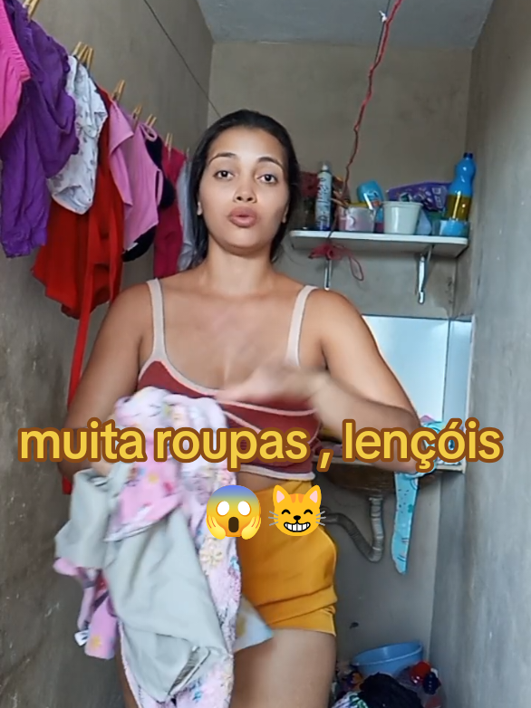 vida de dona de casa sou assim sempre 😹#fypシ゚ #Lifestyle #Lifestyle #Vlog #donadecasa #musica #estilolook #cabelos #casalimpa #look #viral #humor 
