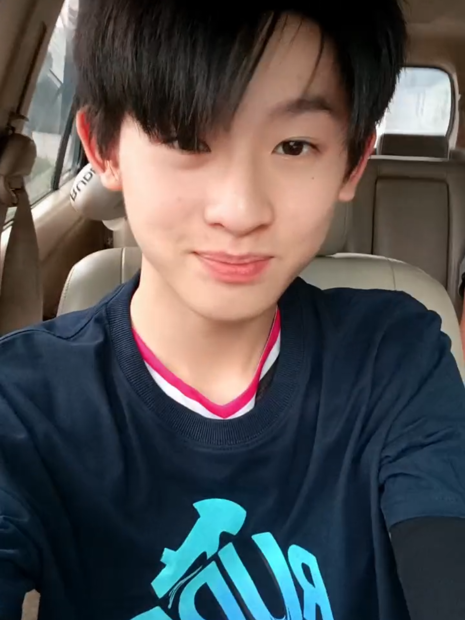 สายตาคู่นั้นมันเกินปายยย🫣#n_xneo #dfjentertainment #08 