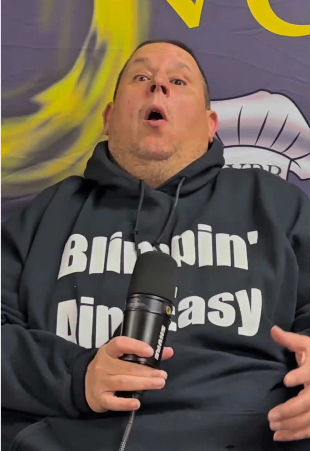 At the Yankee game 😂  The Oven Podcast: Subscribe on YouTube and watch our episode with comedian Fat Jay - Listen on Apple Podcasts & Spotify #fyp #comedy #podcastclips 