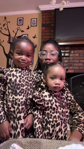She was a mommy 🥰 yup yup #fy #momlife #momtok #autumn #icelynn 