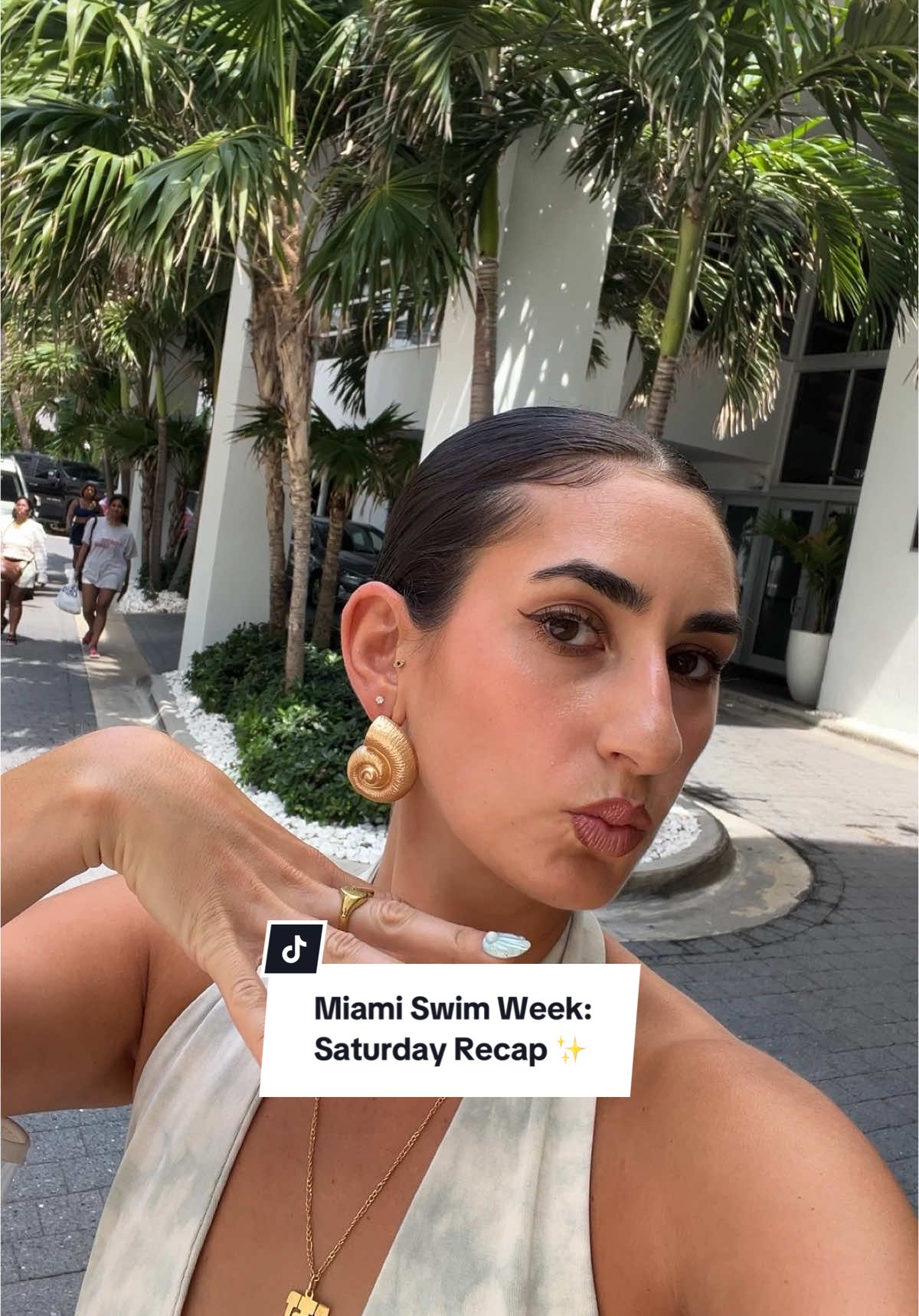 Yesterday was cute but also very weird lol if anyone wants story time comment below 😅 #swimweek #miamiswimweek #outfitinspo #summerootd #mermaidaesthetic #pinterestoutfit #pinterestaesthetic 