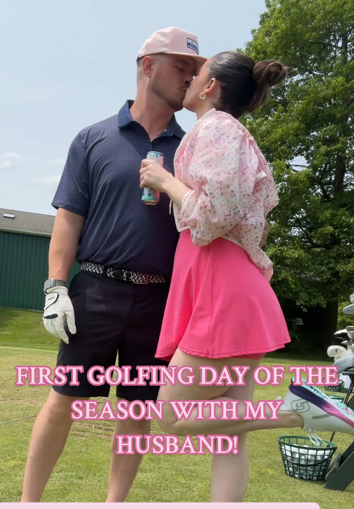 First day on the course with my love for the season 🫶🏻🩷⛳️ #golf #drivingrange #husband #wife #daydate #sunday #golfing #alaninu @Alani Nutrition @Blooming Beautifully Boutique @COBRA Golf #countryclub 