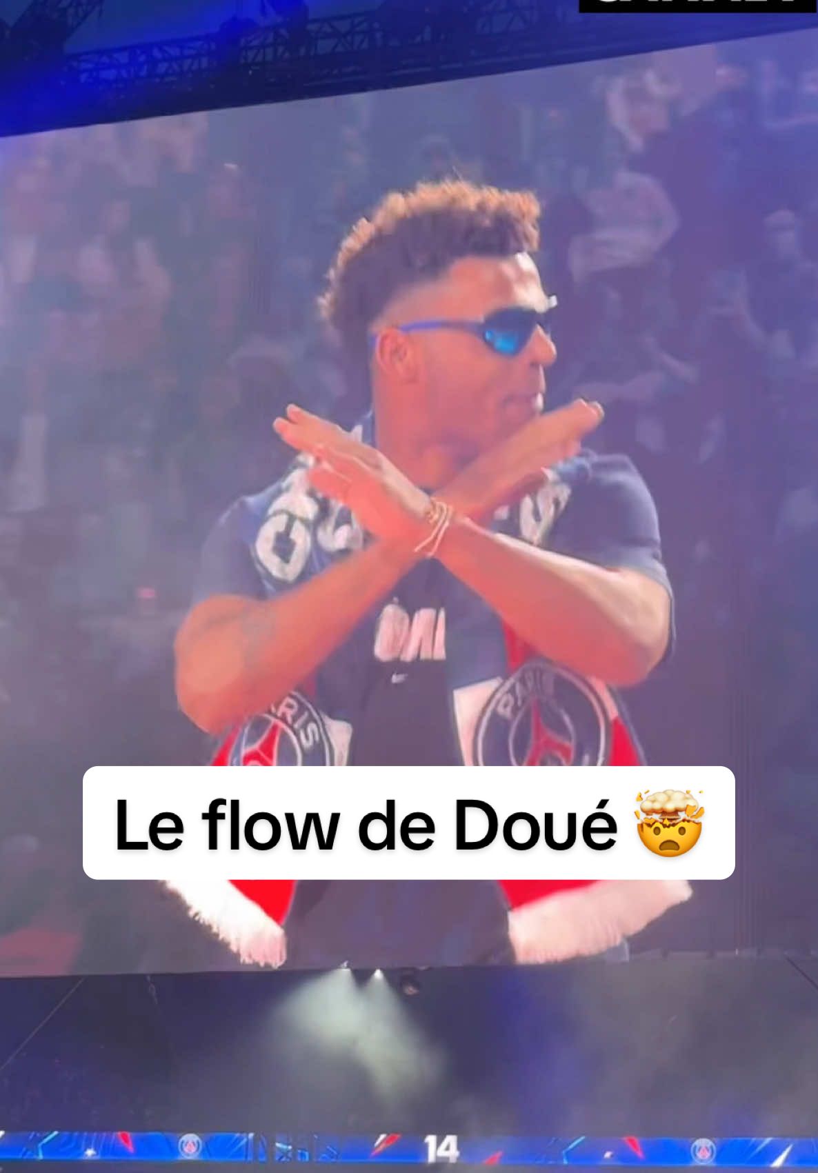 Le flow de zinzin 🤯 #doue #psg #liguedeschampions 