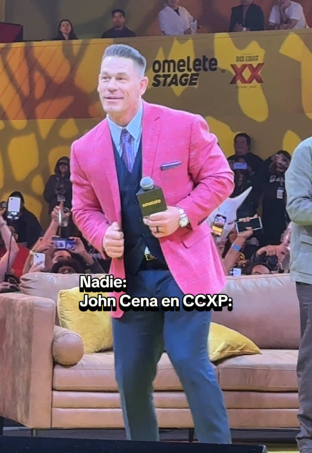 Es IMPOSIBLE no AMARLO ❤️‍🩹🫶😅 #johncena #peacemaker #ccxp #jamesgunn #dc  