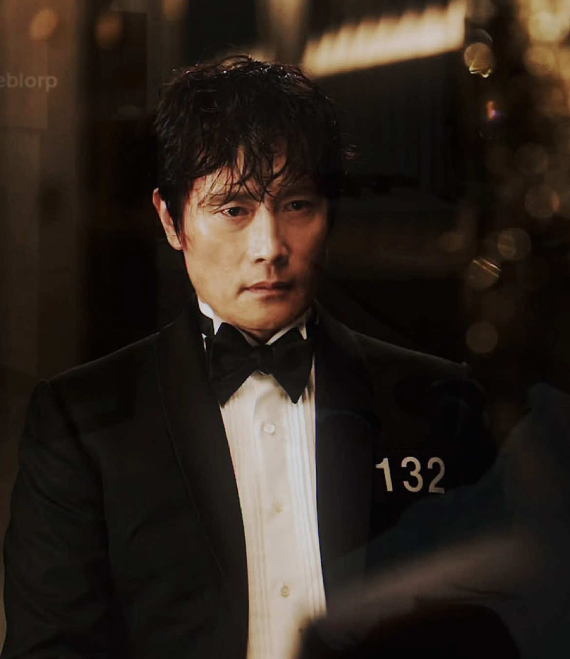Not my best work but omg this photo has done things to me.. #frontmanedit#frontman#hwanginho#leebyunghun#leebyunghunedit#squidgame#squidgameedit#foryou#fy#fyp @Alex 