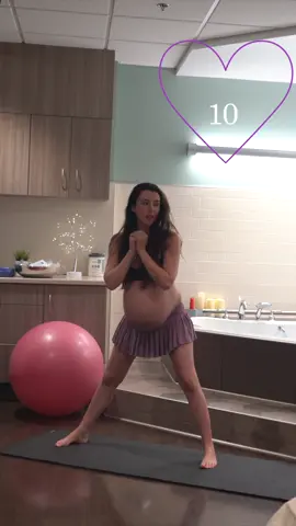 🇺🇸 Working out into labor. I gave birth less than 24 hours after the filming of this video. 🇫🇷 Séance de sport qui a mené au travail. J'ai accouché moins de 24 heures après avoir filmé cette vidéo. #sport #Fitness #pilates #workout #labor #travail #grossesse #enceinte #40weeks #40weekspregnant #40semaines #40semainesdegrossesse