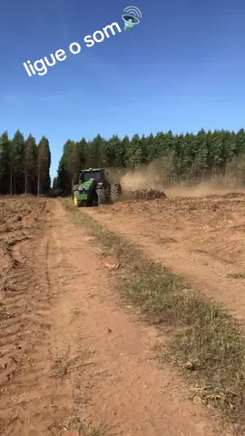 #preparodesolo #jhondeere #8270R #Gradao