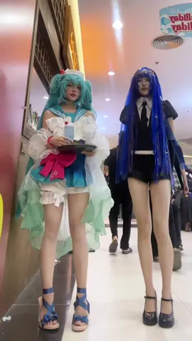 Cosplay check🐧 w/ @Girl wjbu giật nhạc phố 🥰 #sunniet✨  #miku #lapislazuli 