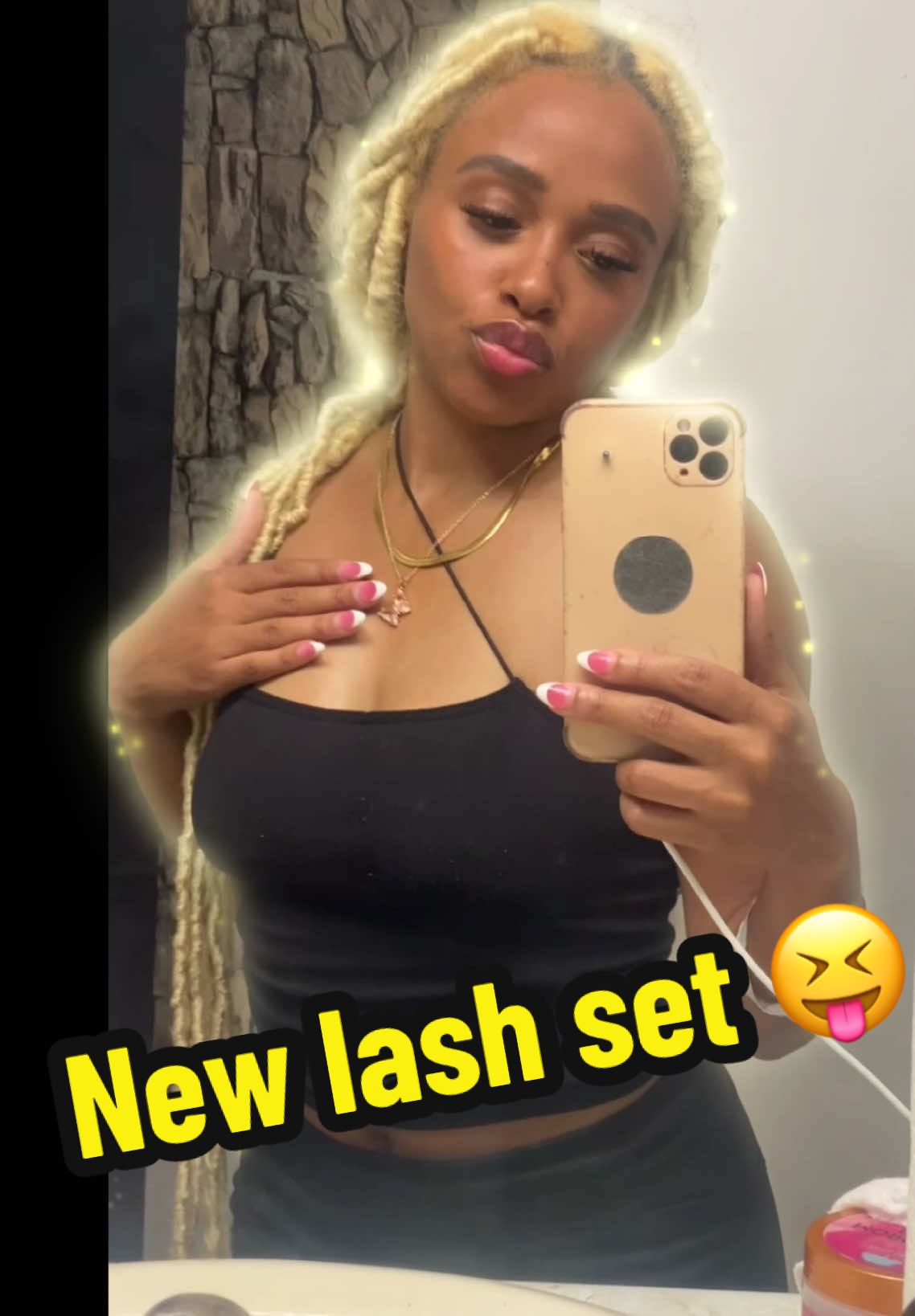 Hey babe 💋 #summerglow #tiip_20 #lashes #fyp 