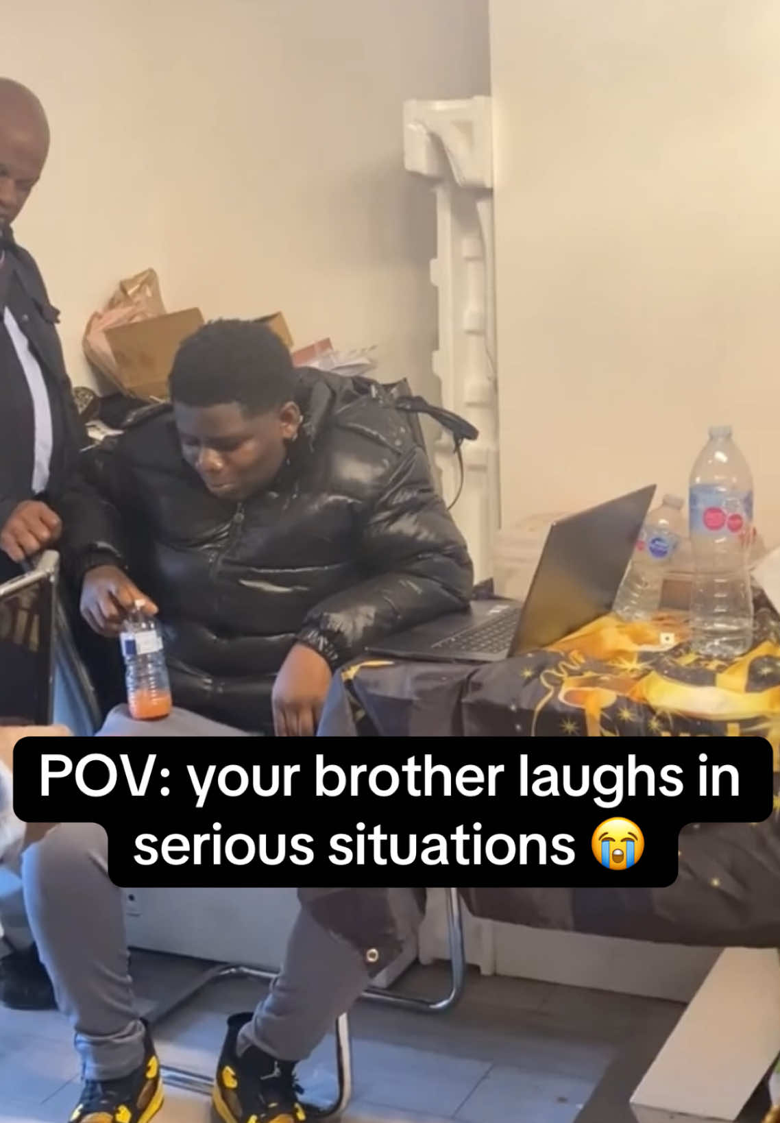 Control My Laugh In Serious Situations 😂 #laugh #cantstoplaughing #trynottolaugh #serious #serioussituation #funny #humor #fyp  