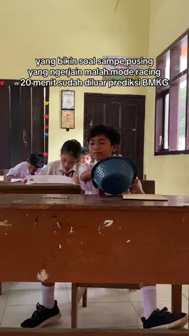 diluar prediksi BMKG tenan arek-arek 😮‍💨⚠️ #fyppppppppppppppppppppppp #foryou #xyzabc #lfl #fyp #4u #banyuwangi #gurumuda #guru #gurusd 