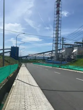 Sekarang senin ! #fyp #fyppppppppppppppppppppppp #palu #palupanas #kerja #capek #pltu #CapCut 