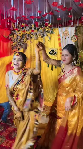 My haldi 😽😽😽