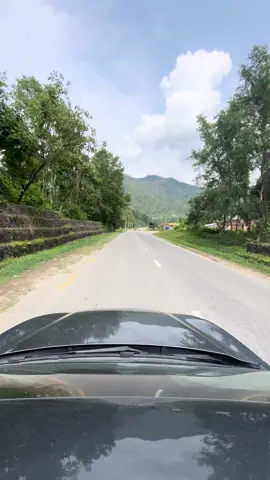 Wander where the WiFi is weak and the air is fresh — nature is the best escape.🌿 #its_prem122 #views #travel #ChillScenes #trending #goviral #tiktoknepal #fyp #car #trending 