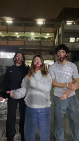 FAKE BLOOD #fyp #piyudol #contenido #fakebloodwarning⚠️ @truekeny @Marcia Gutierrez 