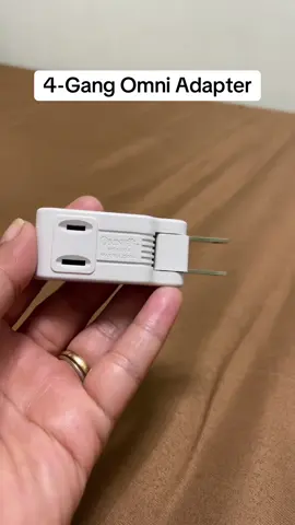 Ang galing ng nakaimbento nito#omniadapter #4gangadapter #adapter #flateadapter 