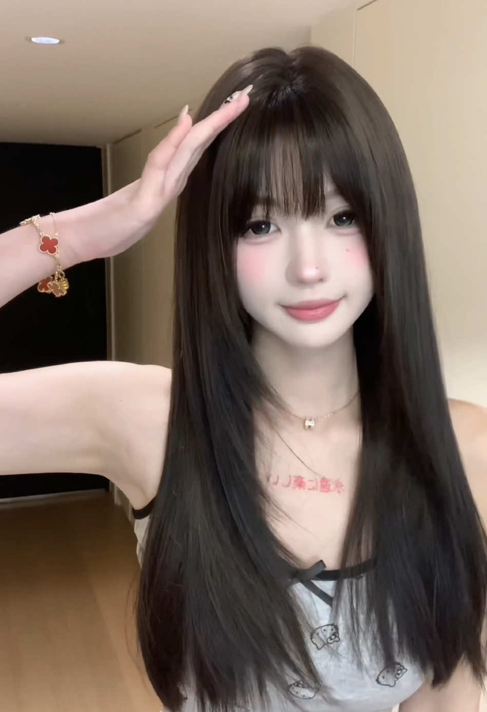 The wig that suits everyone is here‼️ Looks natural and beautiful on anyone 🥰 Adds more beauty to your look 👍 Free global shipping and taxes included 🌍 #wigs #straighthair #blacklonghair #highleveldesign #hairstyles #specialwigs #beautyrecommendations #hairthinning #baldspots #musthave #natural #breathable #wigs 