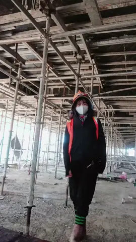 hãy yêu đời khi còn có thể 😅