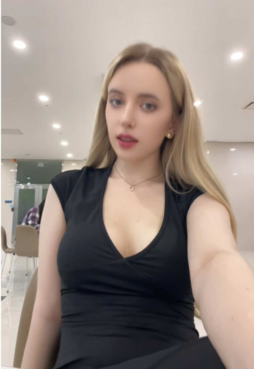 which hair style? 어떤 머리스타일..? 1/2 #미인 #fyp #slavicgirl 