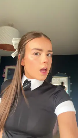 cannot make a decent tiktok.