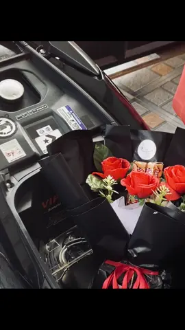 💐💝🤍#vario #buterflyera🦋 #buketbunga #masukberanda #fyp 