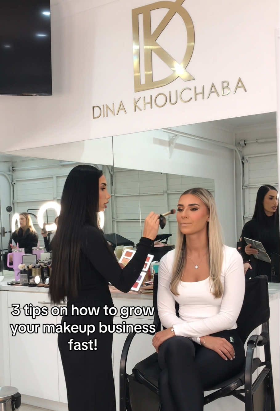 3 tips on how I grew my makeup business 🧚‍♀️ #sydney #sydneymakeupartist #makeupartist #makeupacademy #makeupcourse #makeup #business #tipsandtricks 