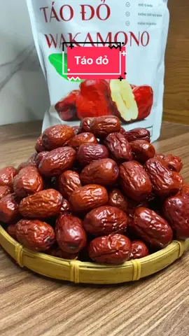 Ai không biết mua táo đỏ ở đâu thì mua ở đây đi mọi người, táo còn giữ được độ mềm, ngọt tự nhiên, còn ít mật luôn #nhunguyen28 #review #food #ancungtiktok #taodo #taodotancuong #taodowakamono #anvat 