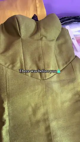 Happy new week 🪡👗👗✂️ Contact us for all  kind of beading jobs. #beads #creatorsearchinsight #explore #fyp #fashiontiktok #asookestyles #viralvideos 