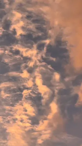 .... #sadvibes🥀 #sadsong #sadstory #galaubrutal #sunset #senja #sore #pantai #story #music #4u #xyzbca #masukberanda #fyp 