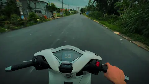 Được buổi chìu lấy xe đi dạo #xuhướng #84travinh #xuhuongtiktok #đăngnguyên84l1 #xh #sh350i #music #lyrics 