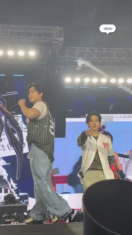🔫🔫🔫🔫💦💦💦😂dominATE_Los Angeles Day2 #StrayKids #ストレイキッズ #스트레이키즈 #リノ　#리노