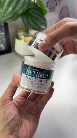 Retinol by night, collagen by day — it’s the power couple your skin’s been waiting for. ✨ #dayandnightretinolandcollagen #retinolandcollagen #moisturizer #retinol #collagen #facecream #skincare #skincareroutine #facemoisturizer #glassskinroutine 