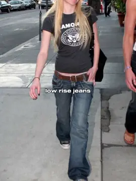 low rise jeans>> #tiktokuni #oufitidea #oufit #stargirl💫🔥 #lowrisejeans #2000s #jeans 