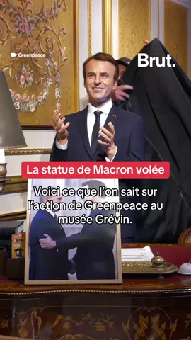 La statue d’Emmanuel Macron du musée Grévin a été volée, Greenpeace revendique l’action : voici ce que l’on sait. #museegrevin #grevin #emmanuelmacron #macron #greenpeace