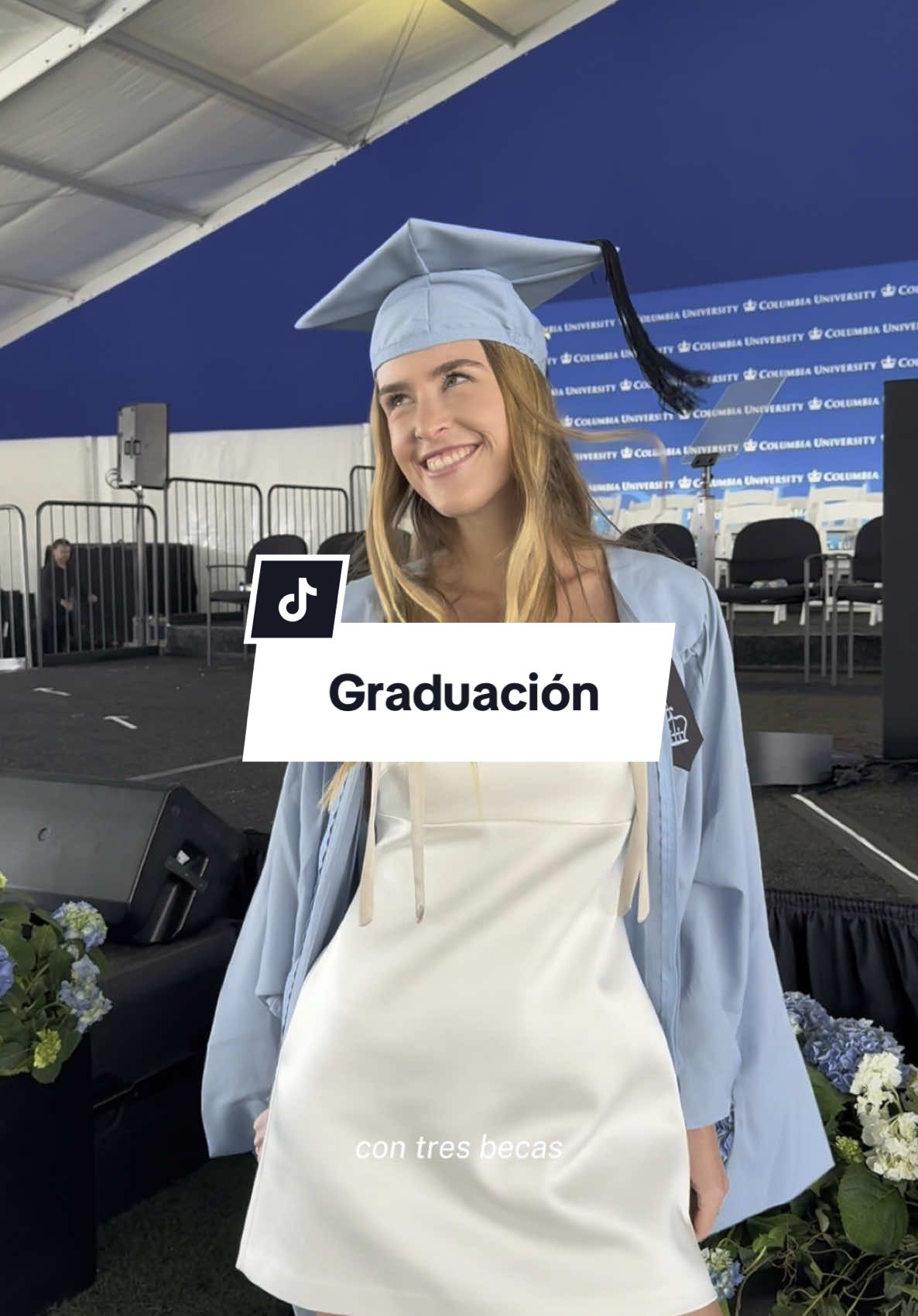 Columbia Graduation 🦁🩵🤍 #fyp #parati #estudiarenelextranjero #argentina #becas #relacionesinternacionales #estadosunidos #estudiar #estudiante #graduacion #motivacion #esfuerzo #recompensa #traveltiktok #columbia #internationalstudent #motivacional #familia #hermanos #estudiar 