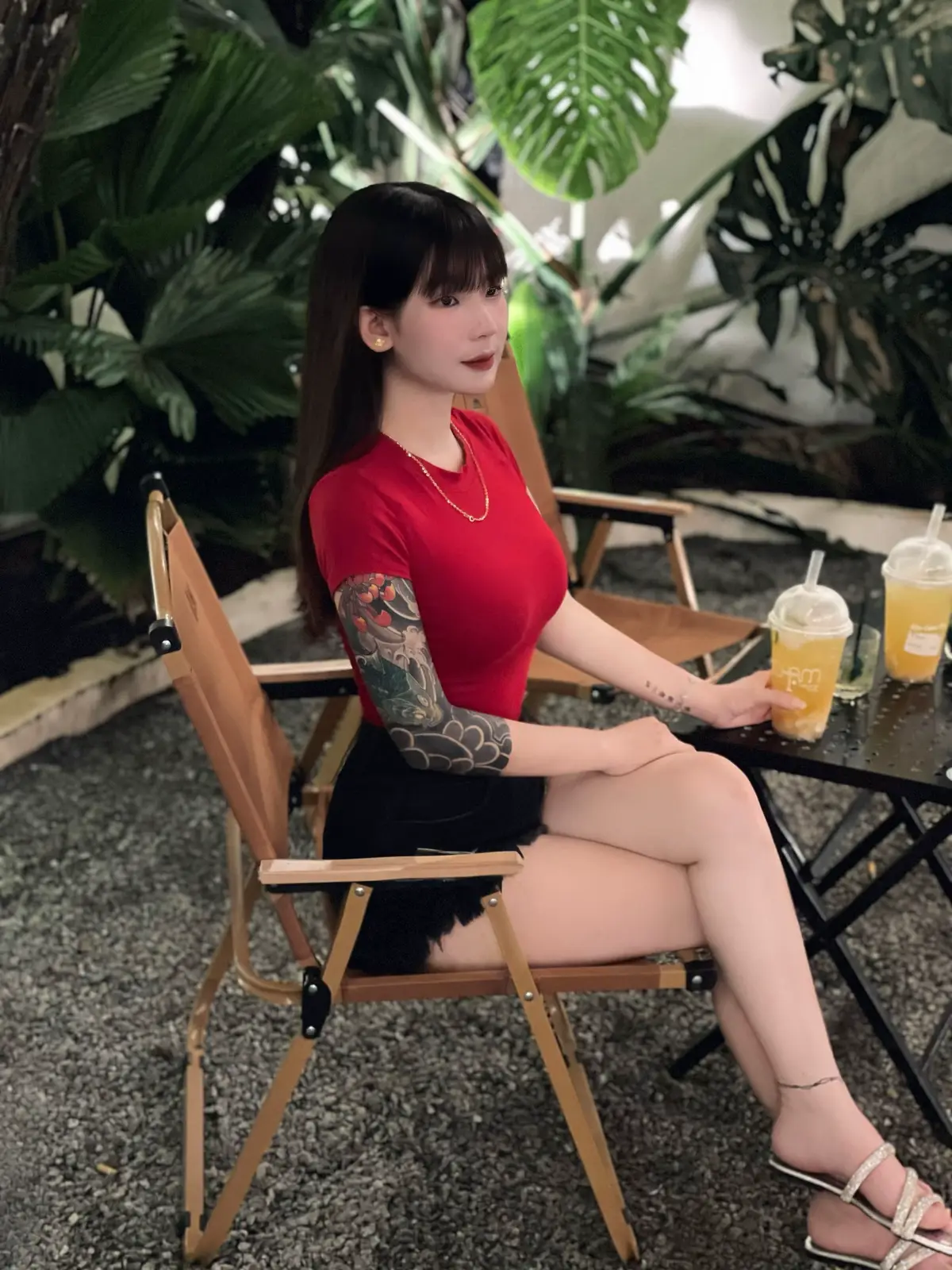 爱情是一种奢侈品，我们需要数十亿美元 