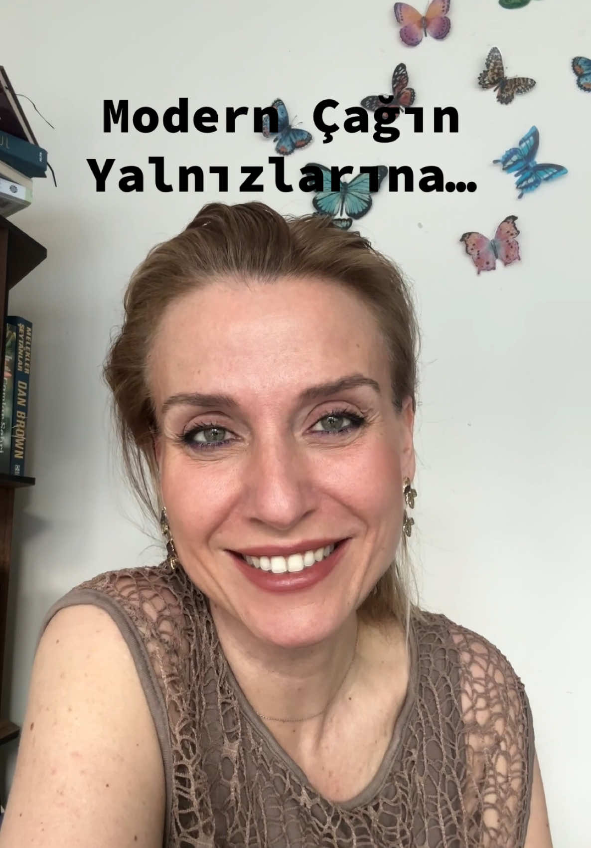 Artık aşk yok, sevgi yok, seven kadın yok, sadık erkek yok diyen ve modern çağın getirdiği bu çıkmazdan şikayet edenlere gelsin🦋 🎯🎯🎯Hayattan talebi olanlar!!!İlişkileriniz ve yaşamınızda destek almak isterseniz profildeki iletişim hatlarından bilgi alabilirsiniz. . . . #ilişkikoçluğu #yaşamkoçluğu #özgüven #başarı #aşk #gününsözü #kişiselgelişim #umut #affetme #ayrılık #sevgi #hayattantalebimvar #kişiseldönüşümdanışmanı #unutmak #farkındalık #mutluluk #ilişkiler #hayırdemek
