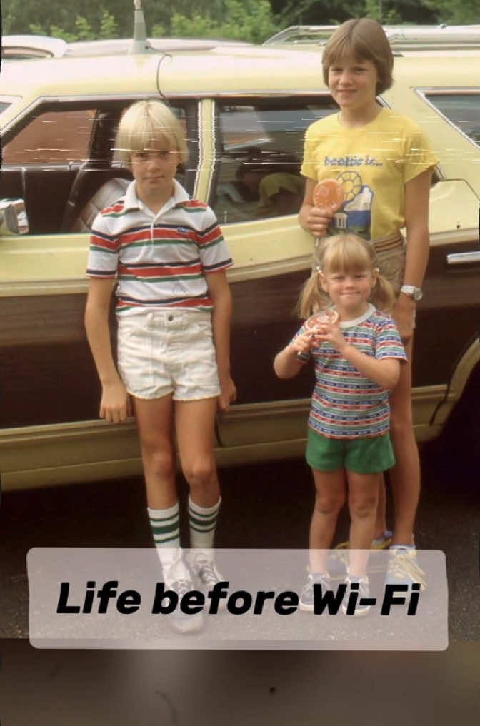 What Childhood Looked Like Before Wi-Fi.The last generation to knock on doors? 👀#nostalgia #80nostalgia #90snostalgia #backtochildhood #childhoodmemories #throwback #80skids #90skids #lifebeforeinternet #usa #america #fyp #foryoupage 