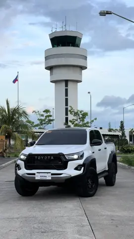 just a dream🤍🥰  #hiluxgrsport #fyp 