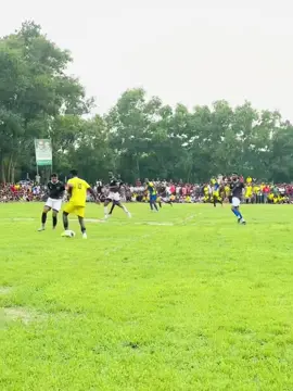 আবদুল্লাহ বাংলাদেশ এর শেরা একজন ফরেন৷ অসাধারণ গোল করেছেন আজকে৷ #footballlovers⚽❣️ #bangladesh🇧🇩 #fyppppppppppppppppppppppp #foryoupage #fyp #followers 